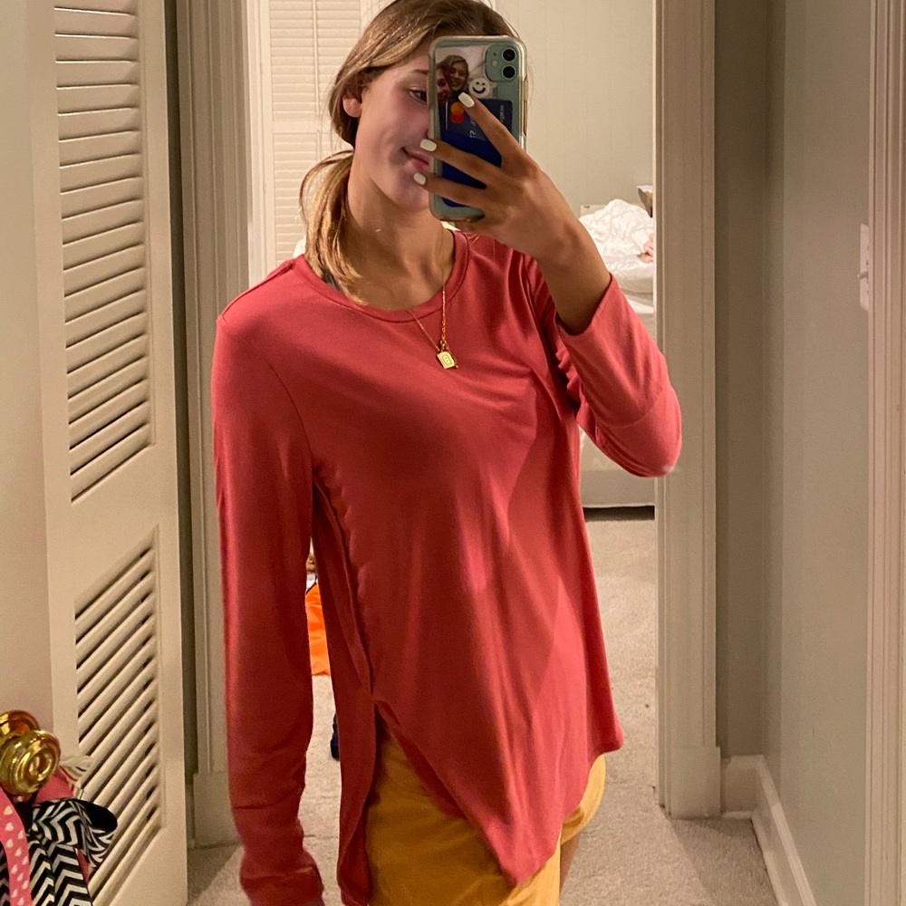 long sleeve pink tee